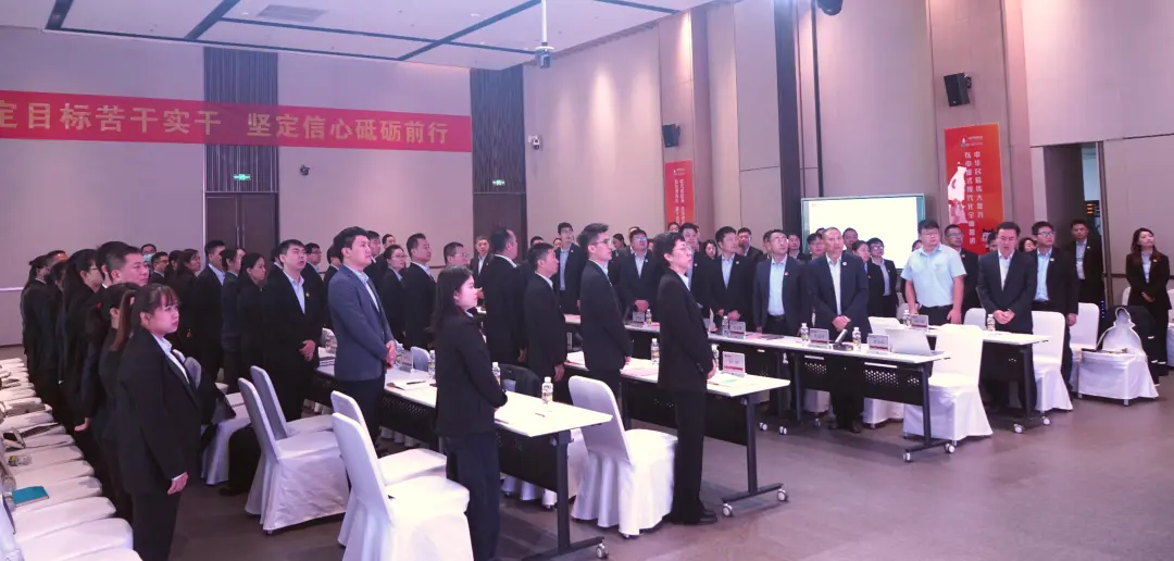 縣人大常委會(huì)主任X：依托彩合網(wǎng)平臺(tái)培育兒童用藥新標(biāo)準(zhǔn)